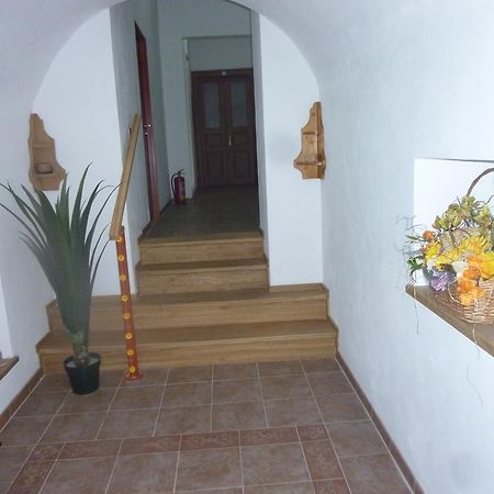 Guest House U Zlateho Jelena Žinkovy Exteriör bild