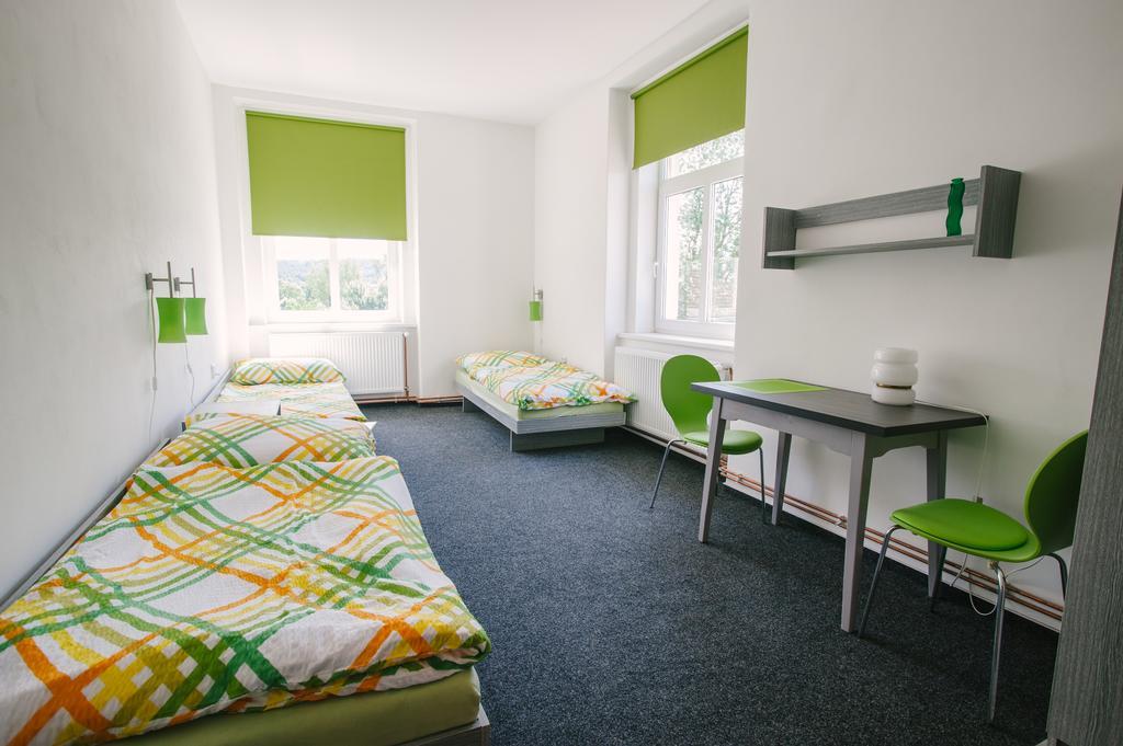 Guest House U Zlateho Jelena Žinkovy Rum bild